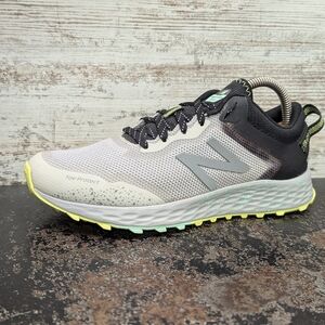 Womens New Balance Fresh Foam Arishi Trail Running Shoes Sz 7.5 WTARISS1